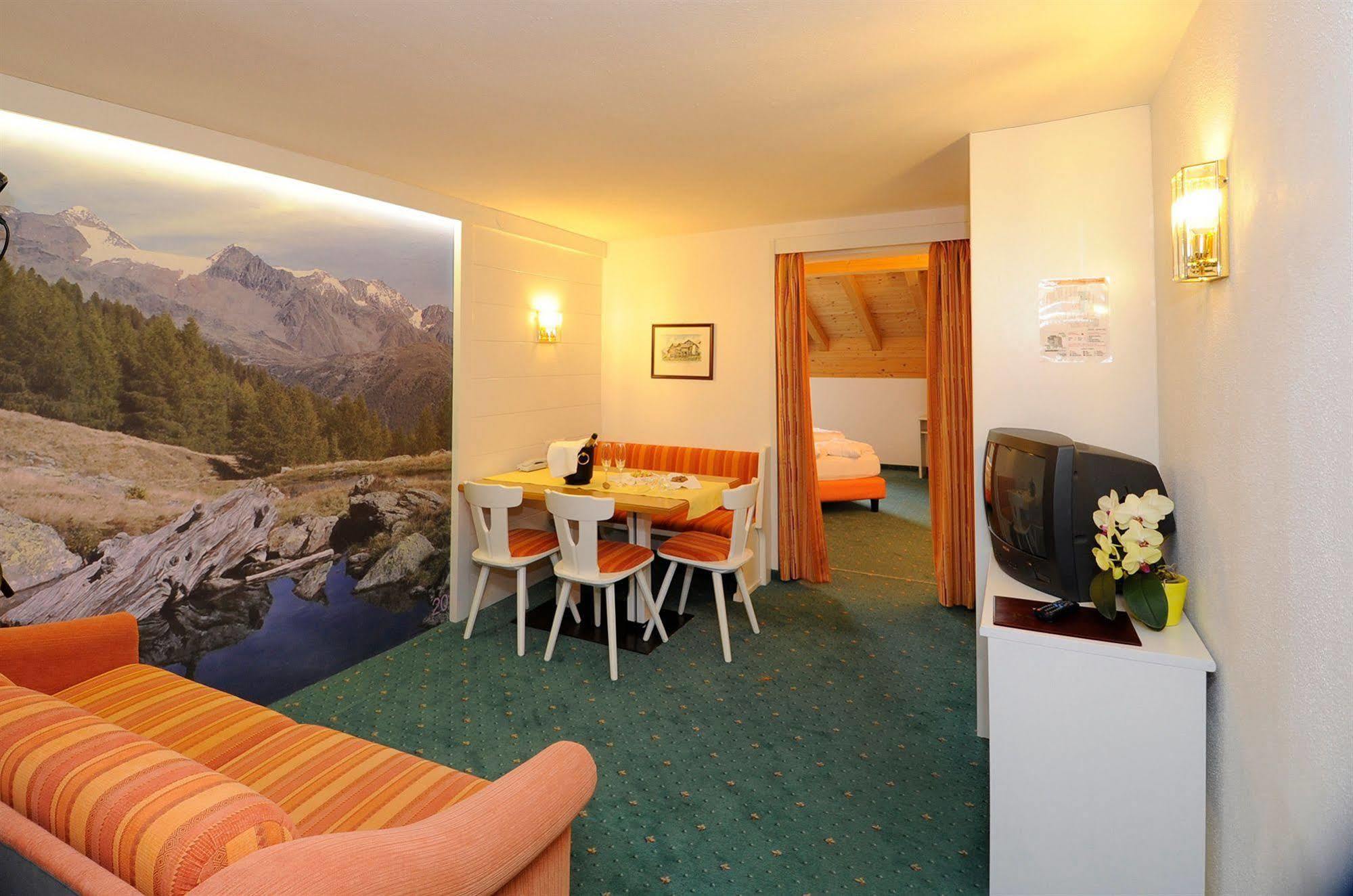 Hotel Alpenjuwel Melago Exterior foto